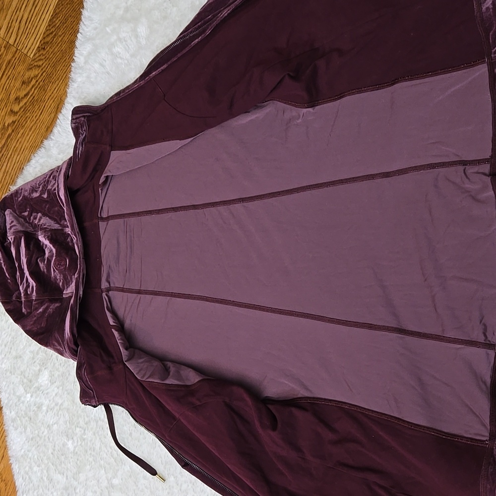 Lululemon Purple Velvet Full Zip Jacket, Womens 8 - Picture 11 of 12